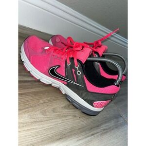 Nike Zoom Structure 14 + Pink Women's Size 9.5 Running Shoes